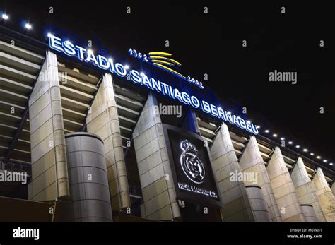 El Concierto de Gigantes: Una Noche Mágica en el Estadio Santiago Bernabéu!